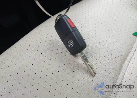 2017 Volkswagen Jetta Sel/Sel Premium from USA, damaged, VIN 3VWL17AJ1HM406515